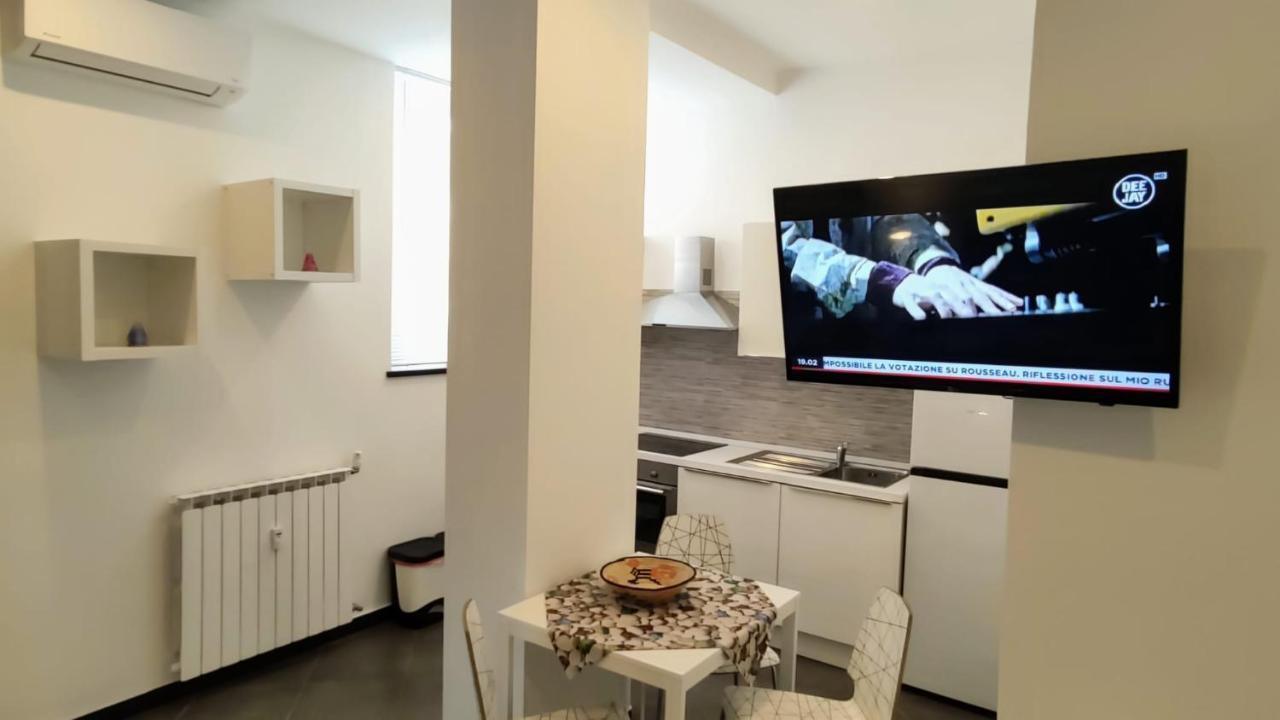 Karina, To The Beach With Terrace And Private Parking Savona Exteriör bild